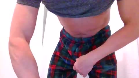 caco4639 online show from December 21, 2025, 4:25 pm