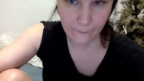 Lamb online show from April 11, 2026, 5:50 pm