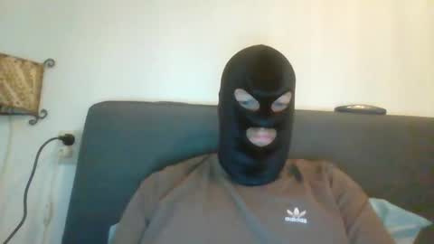 cagegag31 online show from April 30, 2026, 10:21 am