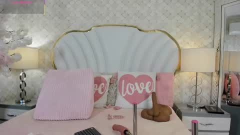 Snapshot of cahitlinbel chatting on January 8, 2026, 7:10 am Cahitlin online show from January 8, 2026, 7:10 am