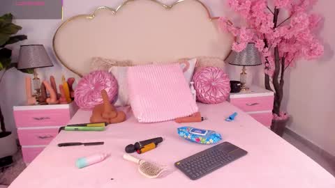 Snapshot of cahitlinbel chatting on February 24, 2026, 6:00 am Cahitlin online show from February 24, 2026, 6:00 am