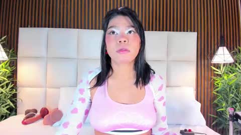 Snapshot of cailynbrowm chatting on October 5, 2025, 4:33 am CailynBrown online show from October 5, 2025, 4:33 am
