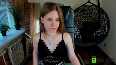 caitlin_c online show from February 26, 2026, 7:18 am