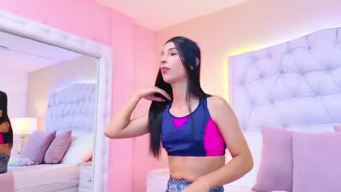 Caitlyn Millerr online show from June 10, 2026, 7:57 pm