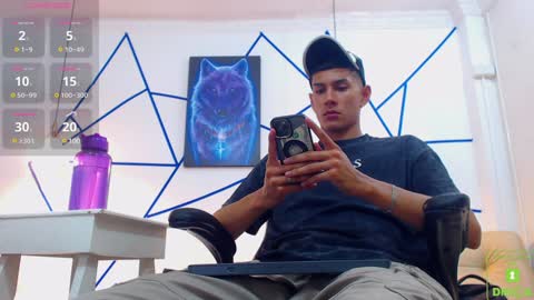 Snapshot of calavalerio chatting on December 13, 2024, 8:15 pm Valerio online show from December 13, 2024, 8:15 pm