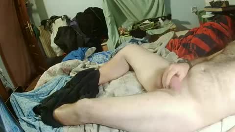 Snapshot of calentorro31979 chatting on January 11, 2025, 10:51 am calentorro31979 online show from January 11, 2025, 10:51 am