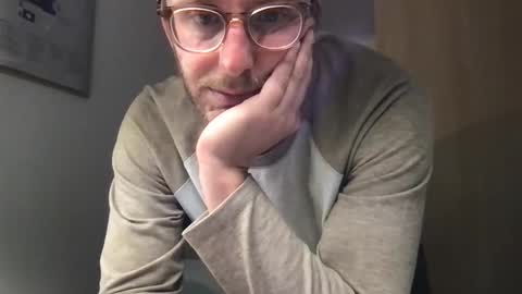 californicater online show from October 15, 2025, 9:04 pm