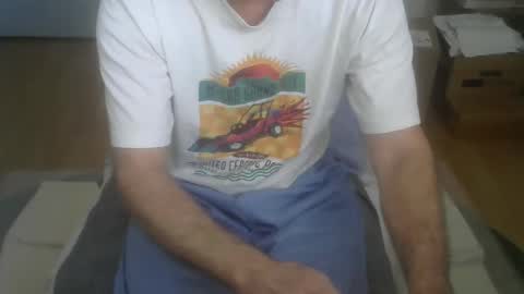 Snapshot of califun4u chatting on January 16, 2025, 10:23 pm califun4u online show from January 16, 2025, 10:23 pm