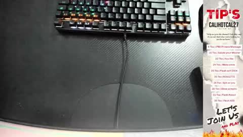 calihotcaliente27 online show from September 9, 2025, 11:21 am