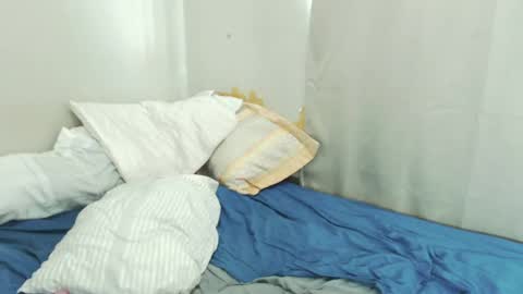Snapshot of call_me_borikat chatting on May 18, 2026, 1:24 am STALK MAN online show from May 18, 2026, 1:24 am