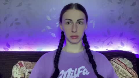 Anna online show from March 10, 2025, 11:27 pm