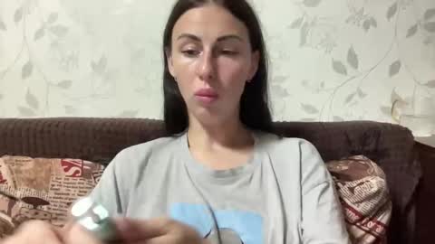 Anna online show from October 5, 2025, 7:23 pm