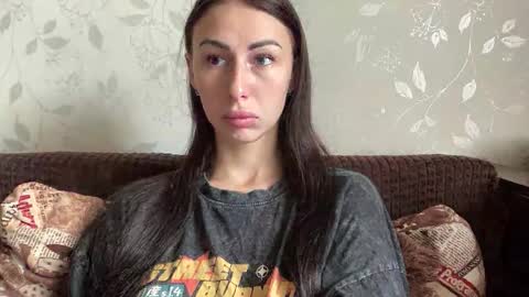 Anna online show from October 14, 2025, 8:48 am