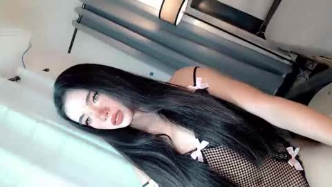 Snapshot of call_me_nina chatting on May 29, 2026, 2:09 am call_me_nina online show from May 29, 2026, 2:09 am