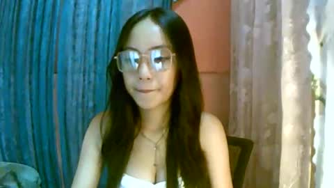 Freya online show from October 9, 2025, 4:32 am