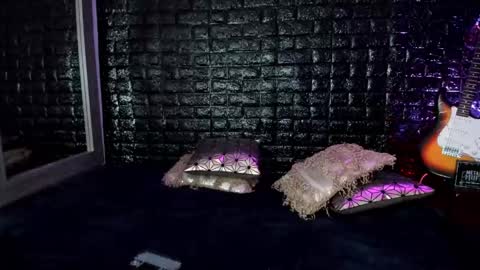 Snapshot of calliope_dark chatting on January 4, 2025, 2:35 pm calliope_dark online show from January 4, 2025, 2:35 pm