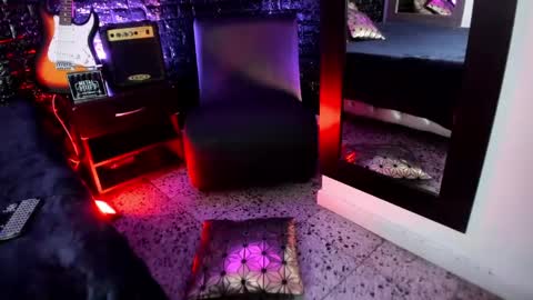 Snapshot of calliope_dark chatting on January 6, 2025, 3:40 pm calliope_dark online show from January 6, 2025, 3:40 pm