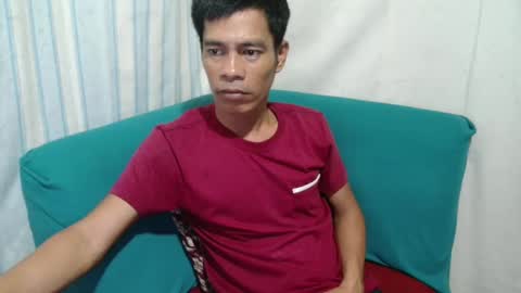 callme_pogs online show from December 26, 2024, 12:49 pm