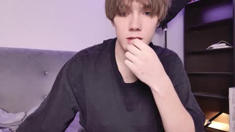 Nick online show from October 19, 2025, 9:32 am