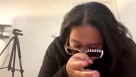 Snapshot of cals9x chatting on March 8, 2025, 4:45 am camzxoxox online show from March 8, 2025, 4:45 am