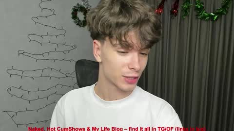 Snapshot of calvin_loves_you chatting on December 14, 2025, 5:18 pm Hey I am Calvin online show from December 14, 2025, 5:18 pm