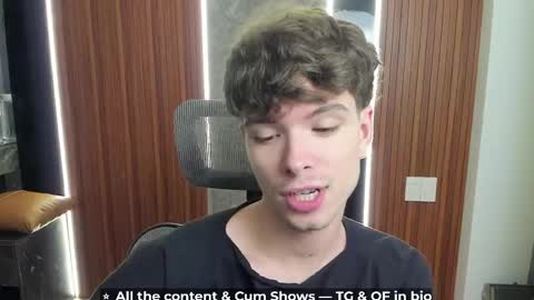 Hey I am Calvin  online show from April 5, 2026, 5:10 pm