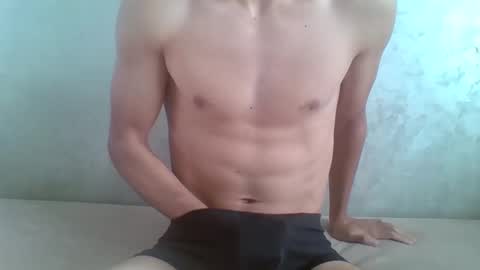 calvin_sexy_arab online show from December 23, 2024, 9:27 am
