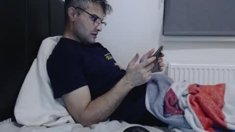 Calvinjohnlad online show from December 2, 2024, 4:31 pm