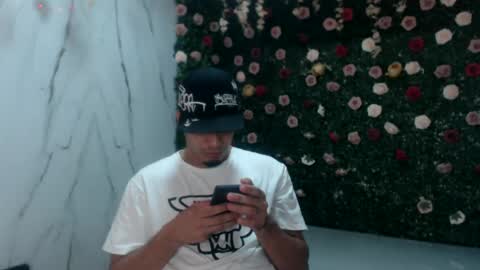 Snapshot of cam_xman chatting on June 9, 2026, 1:56 pm cam_xman online show from June 9, 2026, 1:56 pm