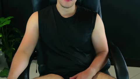 camara110 online show from March 8, 2025, 2:34 am