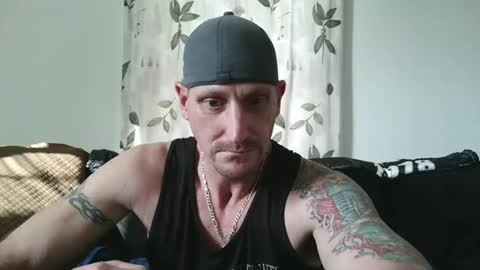 Chillaxin lets talk  online show from January 18, 2025, 8:09 pm