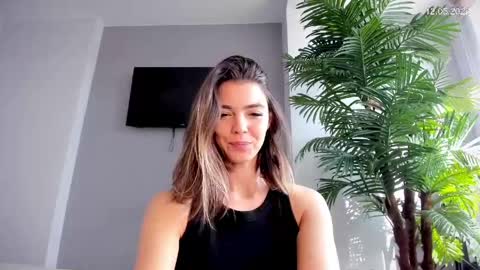 Snapshot of cambabby chatting on May 12, 2026, 1:25 am Lagertha online every day at 900 PM New York time online show from May 12, 2026, 1:25 am