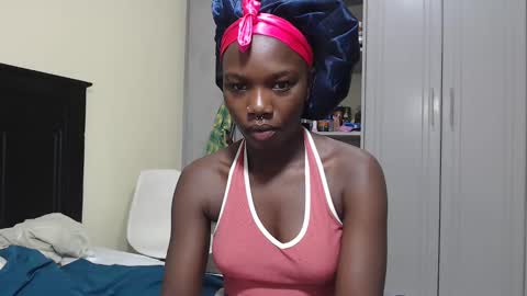 Snapshot of camclit chatting on December 2, 2024, 3:26 am Princess online show from December 2, 2024, 3:26 am