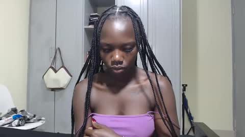 Snapshot of camclit chatting on December 6, 2024, 2:46 am Princess online show from December 6, 2024, 2:46 am