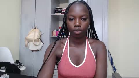 Snapshot of camclit chatting on December 9, 2024, 10:11 am Princess online show from December 9, 2024, 10:11 am