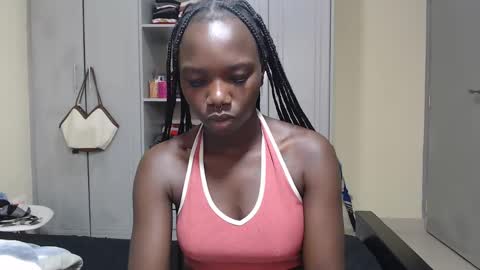 Snapshot of camclit chatting on December 10, 2024, 4:02 am Princess online show from December 10, 2024, 4:02 am