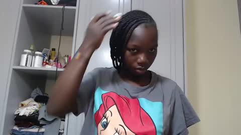 Snapshot of camclit chatting on March 10, 2025, 5:43 am Princess online show from March 10, 2025, 5:43 am