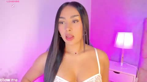 Snapshot of cameliaa_smiith chatting on July 17, 2026, 3:46 am Camelia Smith online show from July 17, 2026, 3:46 am