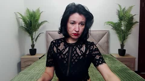 Cameronenns online show from November 15, 2025, 8:33 am