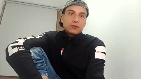 cameronsilverman online show from April 16, 2026, 6:58 am