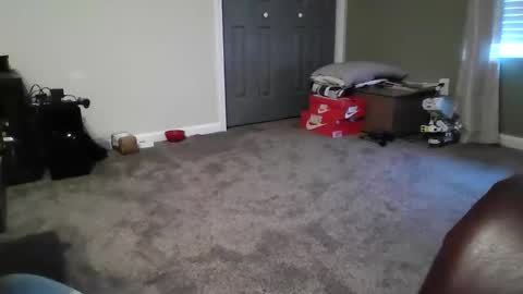 CamGuy online show from April 10, 2026, 12:54 pm