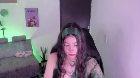 CAMI  online show from November 29, 2025, 10:46 pm