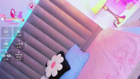 Snapshot of camiigarcia_ chatting on October 24, 2025, 10:06 pm CamiiGarcia  online show from October 24, 2025, 10:06 pm