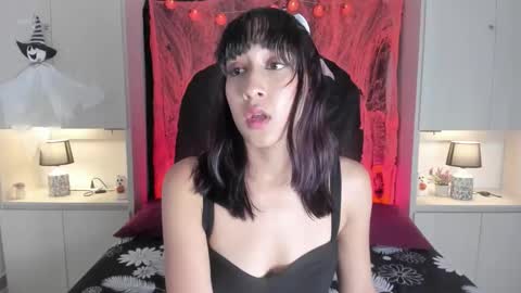 camiigox online show from October 18, 2025, 7:47 pm