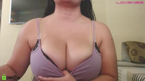 Camila  online show from February 13, 2026, 3:19 pm