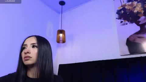 Snapshot of camil_rayne chatting on June 2, 2026, 8:22 pm Camil online show from June 2, 2026, 8:22 pm