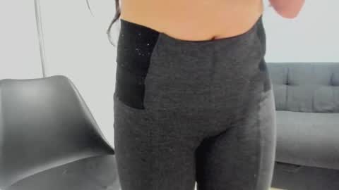 Snapshot of camila_berk chatting on November 18, 2025, 4:06 am Cami online show from November 18, 2025, 4:06 am