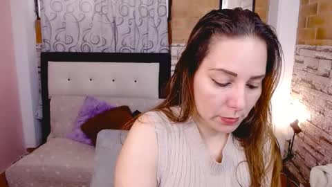 Snapshot of camila_delarosa chatting on February 6, 2026, 7:06 pm camila online show from February 6, 2026, 7:06 pm