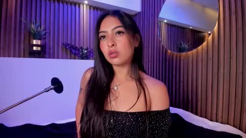 Camila online show from October 22, 2025, 4:24 am