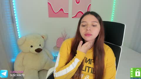  C A M I  online show from January 9, 2025, 11:56 pm